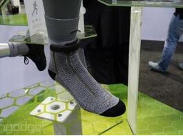 Wearable electronic socks