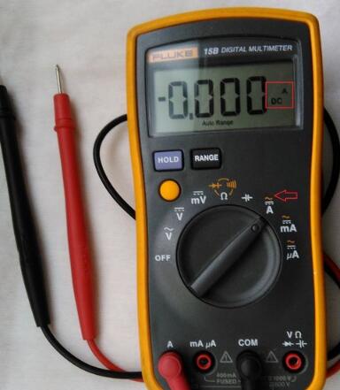 The difference between Fluke 115c and 117c