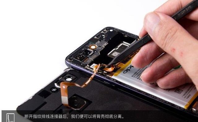 The OPPO R15 just released disassembles the machine (OPPOR15 disassemble picture details)