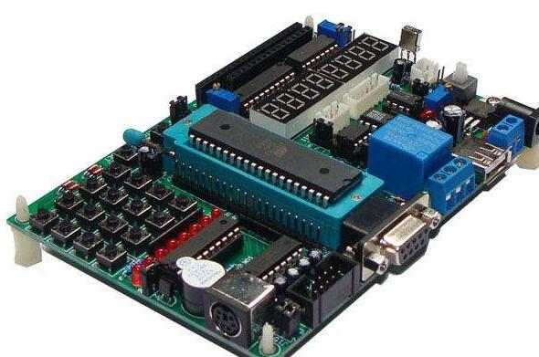 Comparison between 16-bit MCU and 51-chip microcomputer