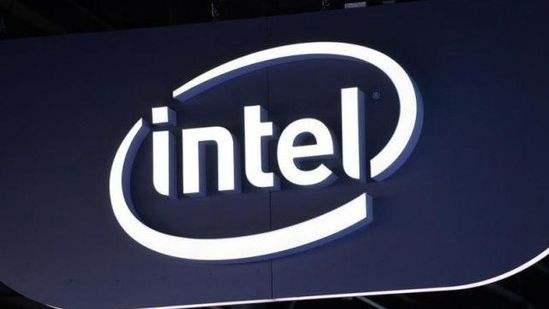 The researchers found 8 new CPU vulnerabilities. Intel responded that it was ready to release patches to fix the vulnerability.
