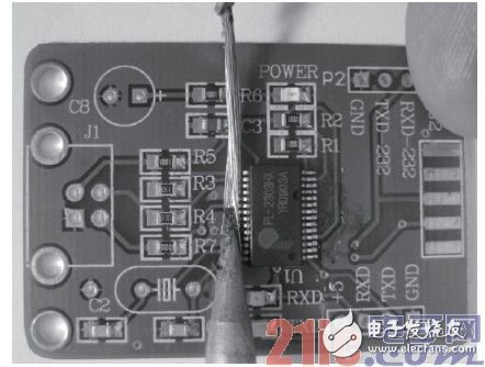 Detailed steps for manual soldering of patch components