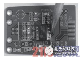 Detailed steps for manual soldering of patch components