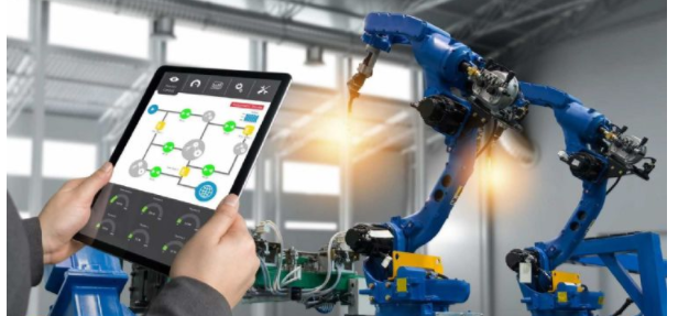 Impact of IIoT cost on cloud and edge computing strategies