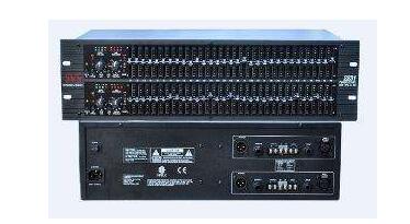 Reading a TV audio equalizer adjustment method