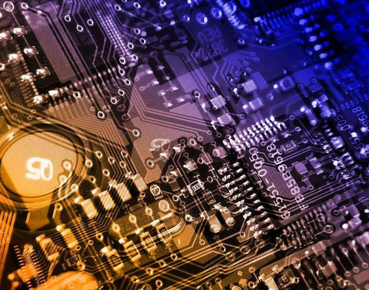 Fault detection techniques for integrated circuit damage