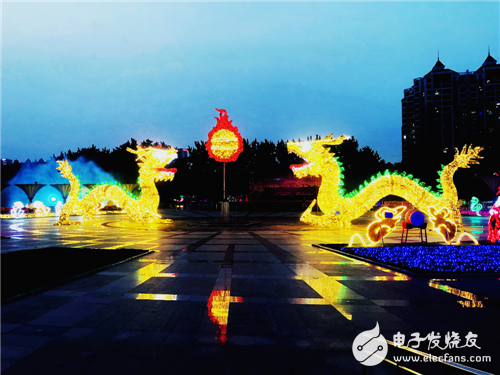 The third large-scale art lighting show of Huiyuan was staged, with 25 million LED lights