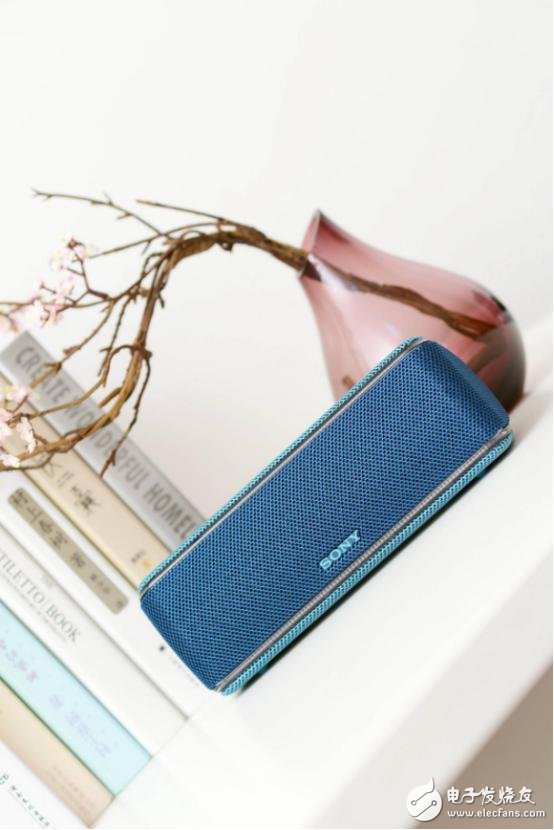 Sony wireless Bluetooth speaker SRS-XB31, let you play a tall and handsome feeling