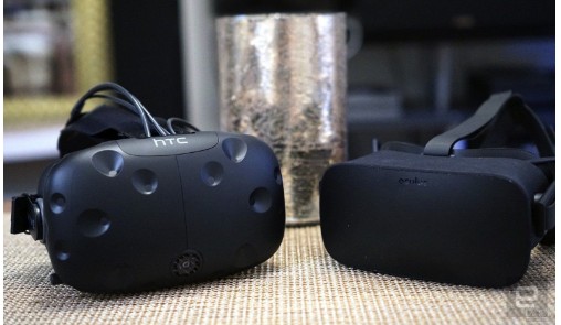 Vive announces compatibility with Oculus Rift next month, providing a better experience for Facebook VR players