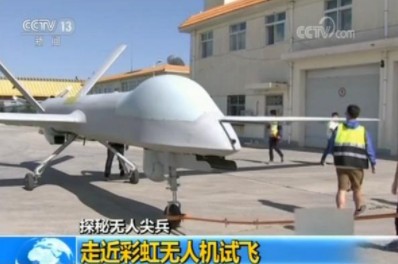 my country has developed a number of new types of UAVs, and it is no longer a dream to cooperate with AI unmanned fighters