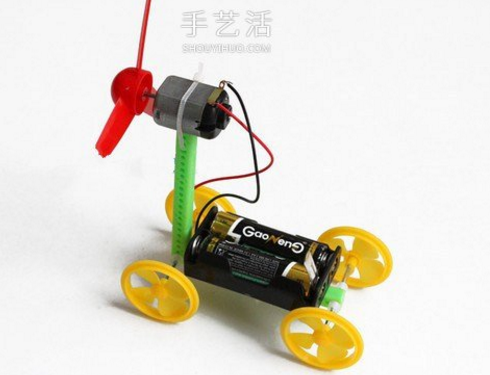 How to make a simple toy car driven by a small motor blower?