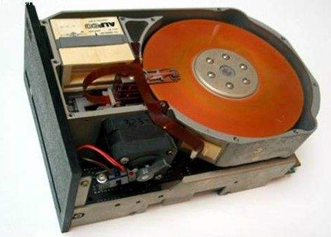 What is Winchester hard drive? What are the technical characteristics of Winchester hard drive