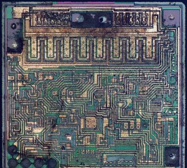 Analyze the chip reverse design process and the main tools and auxiliary software used