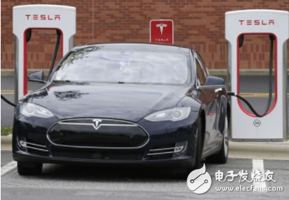 Tesla is expected to build a factory in China. Panasonic considers the Tesla battery in China.