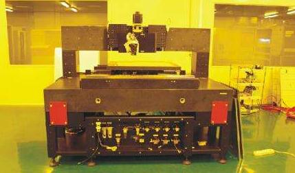 Who is the owner of the asml lithography machine?