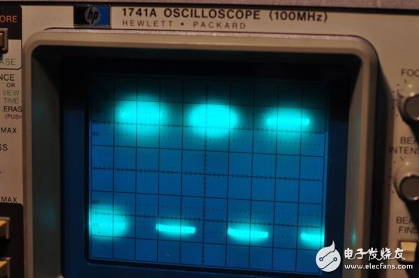 Explain in detail how big the gap between Chinese and foreign oscilloscopes is.