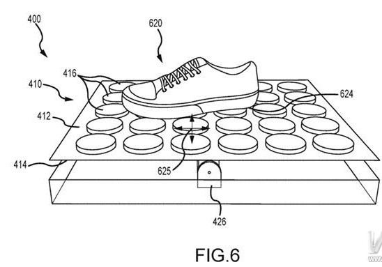 Disney is developing a "mobile floor" that allows more people to experience the feeling of walking in VR