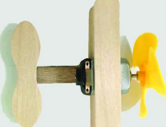 How to make a simple electric glider toy?