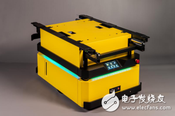 Jiazhi Technology has developed a mobile robot platform EMMA500-ST to help build a digital intelligent factory