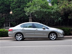 Peugeot Dongfeng Peugeot Peugeot 408 2010 2.0l automatic distinguished version