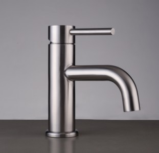 Stainless steel faucet cleaner