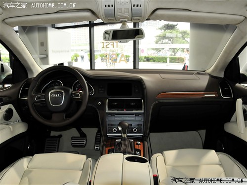 å¥¥è¿ª å¥¥è¿ª(è¿›å£) å¥¥è¿ªq7 2011æ¬¾ v12 tdi quattro