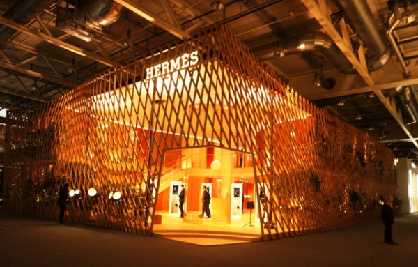 Is HermÃ¨s too conservative? The income was overtaken by Gucci by 700 million euros in just one year.