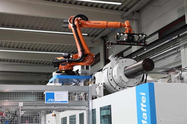 Automation, Plastics Industry, Robotics, KraussMaffei, KUKA