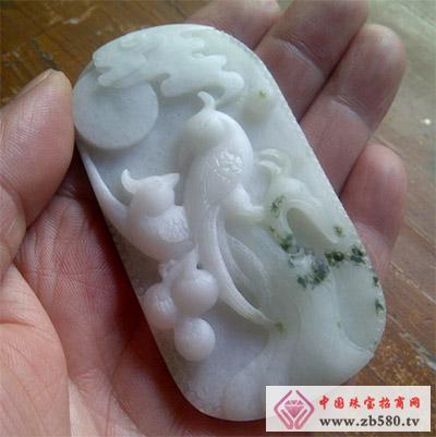 Reference method for judging the authenticity of jade