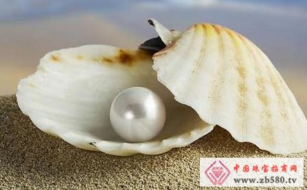 Seawater pearl