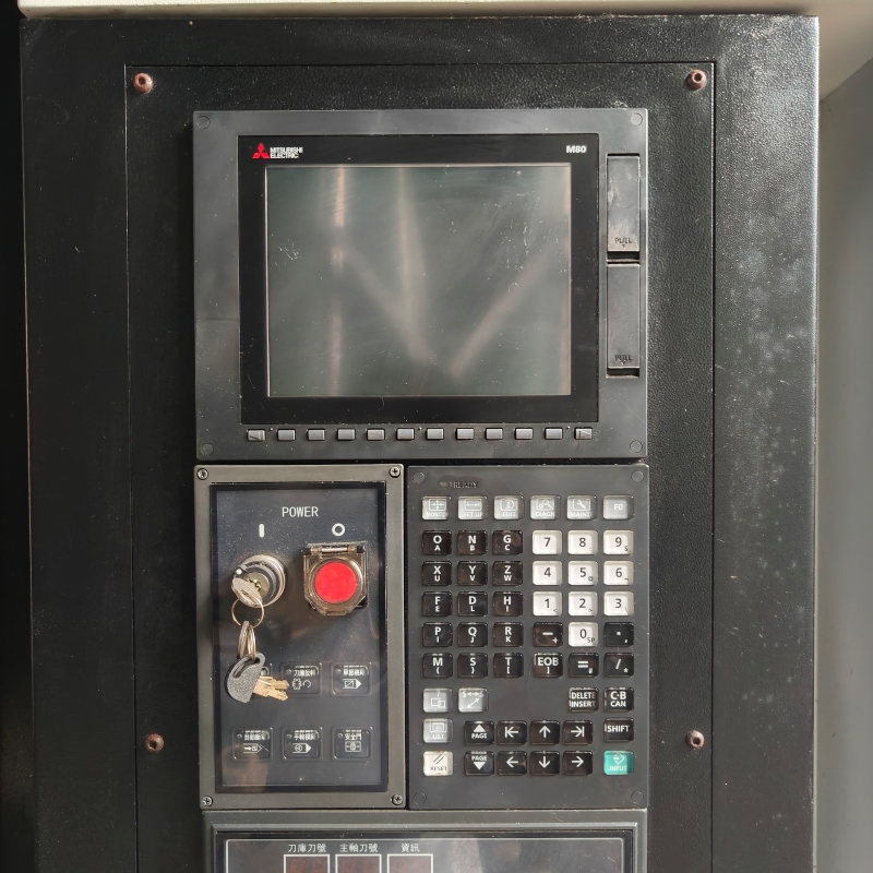 QIAOHONG T2000 drilling and tapping center QIAOHONG T2000 drilling and tapping center