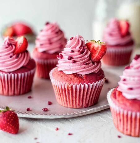 dehydrated strawberry powder application.jpg