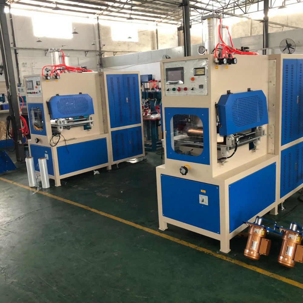 CH-15KW-HTRD Sliding table welding and cutting machine (5) CH-15KW-HTRD Sliding table welding and cutting machine (5)