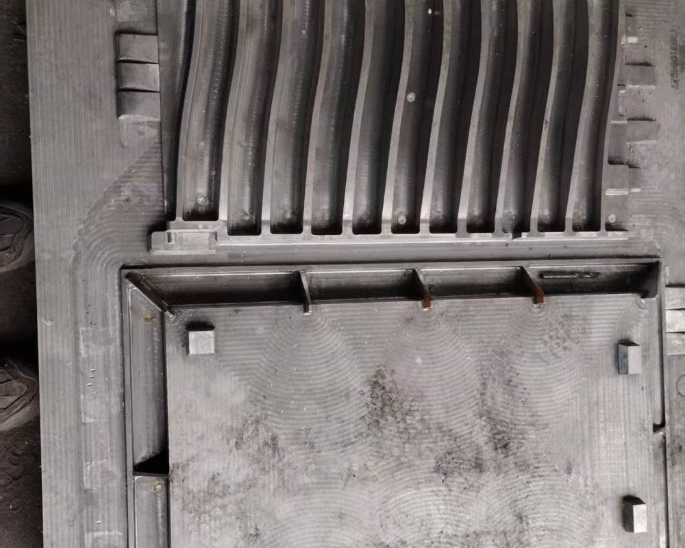 Customized manhole cover4 Customized manhole cover4