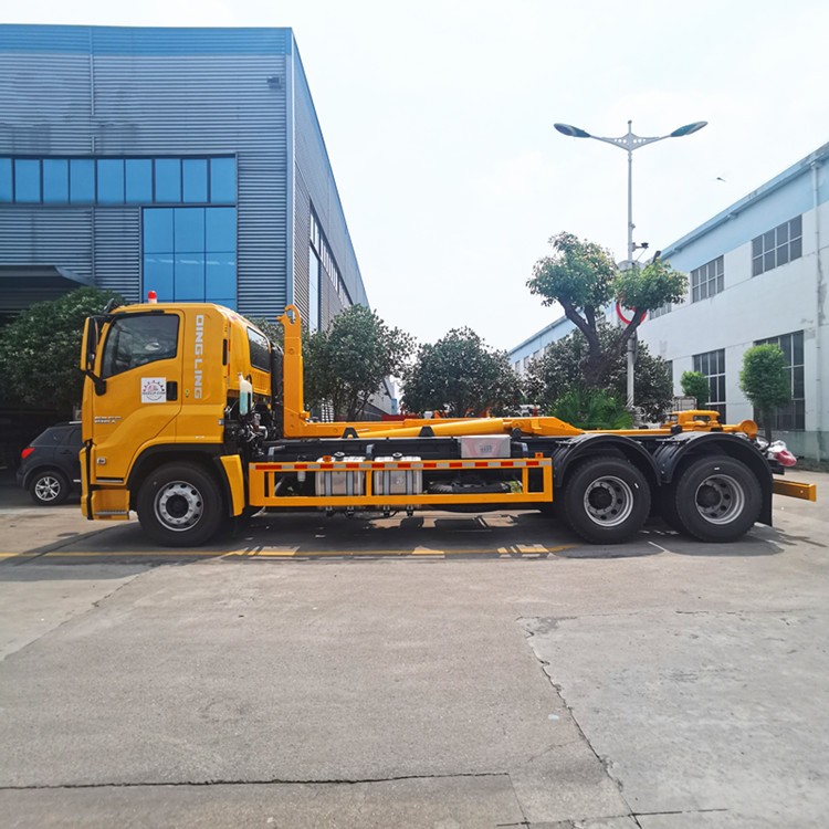 Hook Loader Garbage Truck (3) Hook Loader Garbage Truck (3)