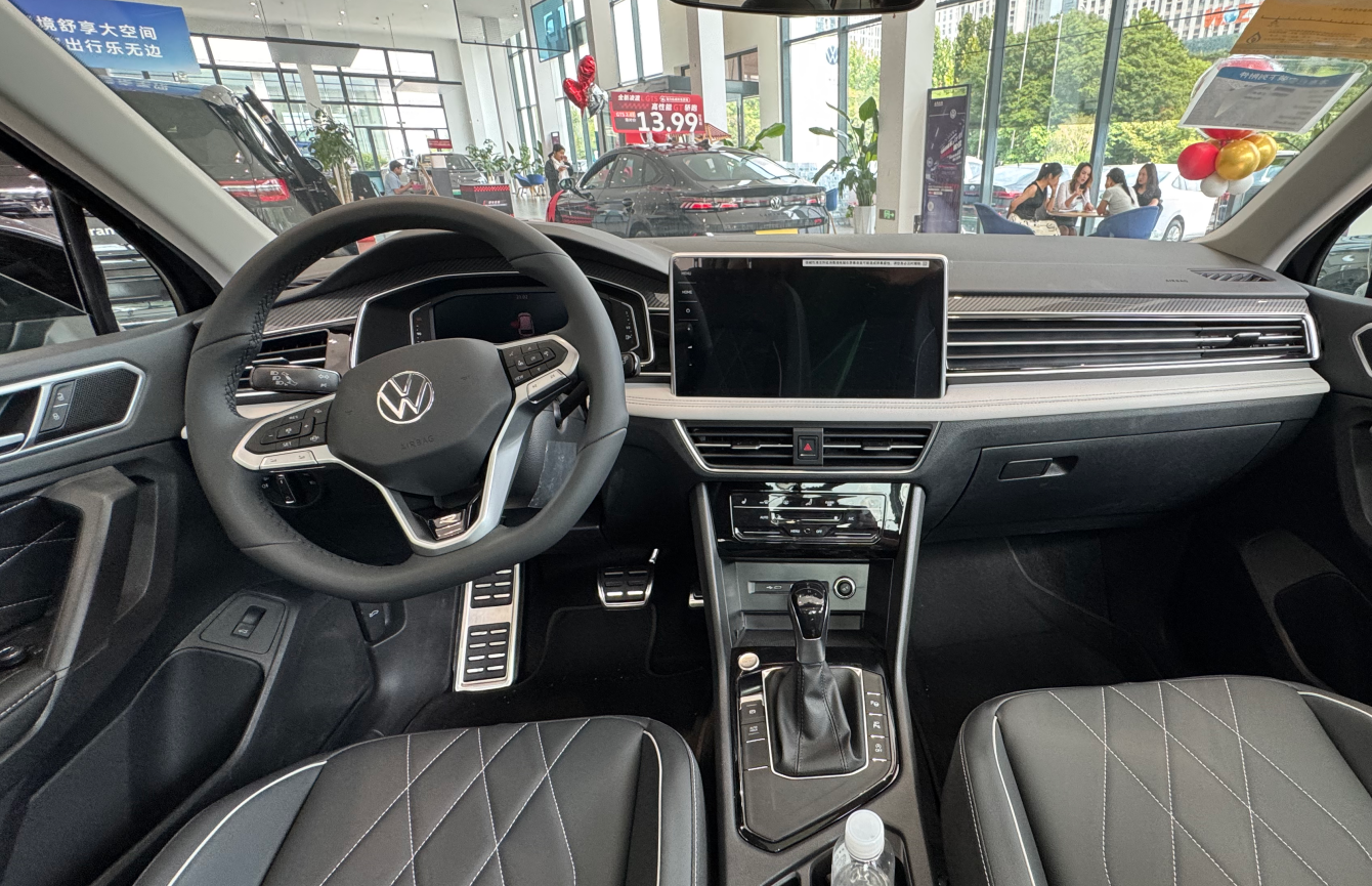 panoramic sunroof panoramic sunroof