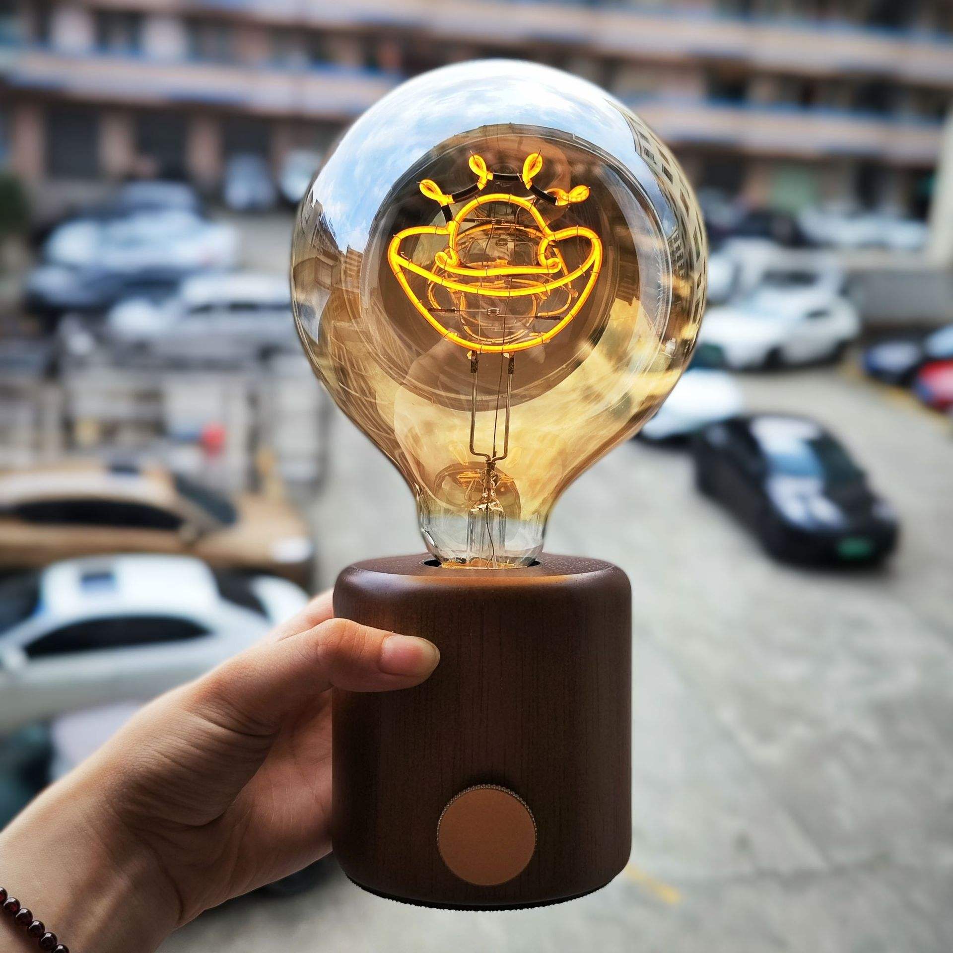 vintage-wood-rechargeable-mood-lamp vintage-wood-rechargeable-mood-lamp