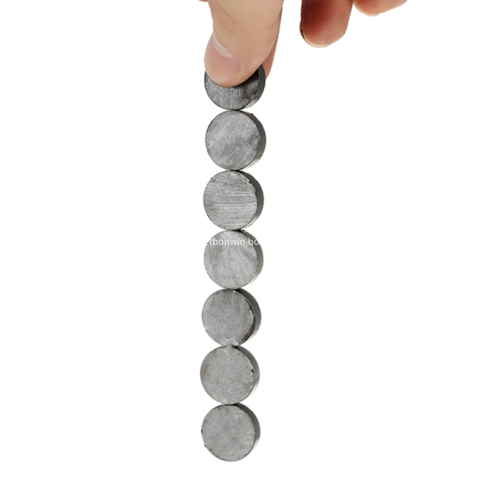 Ímã de ferrite de disco sinterizado Sintered Disc Ferrite Magnet