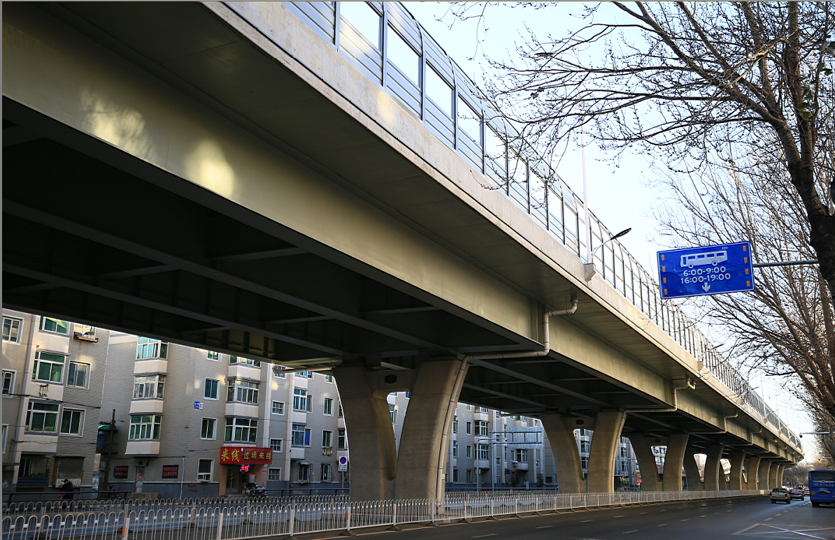 Steel structure highway bridge