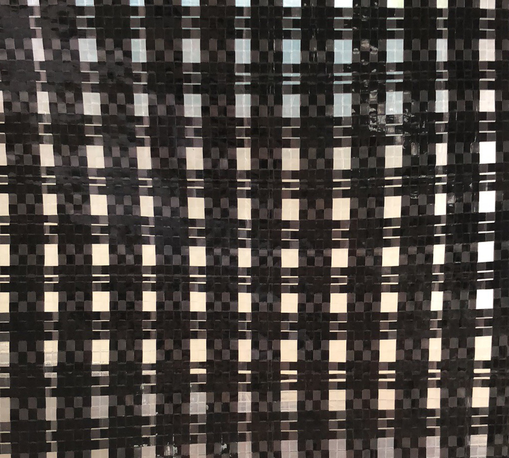 25 25