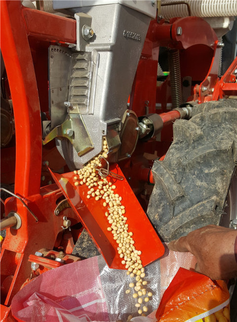 Corn and Soybean Precision Planter Corn and Soybean Precision Planter