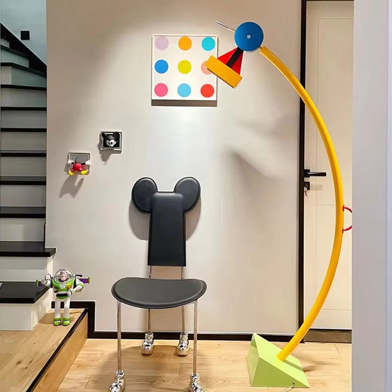 creative-interior-design-standing-light creative-interior-design-standing-light