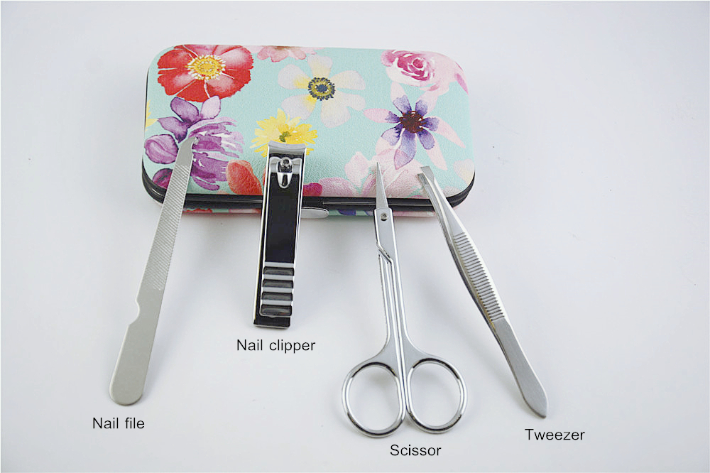Маникюрный набор предметов Manicure Set Items