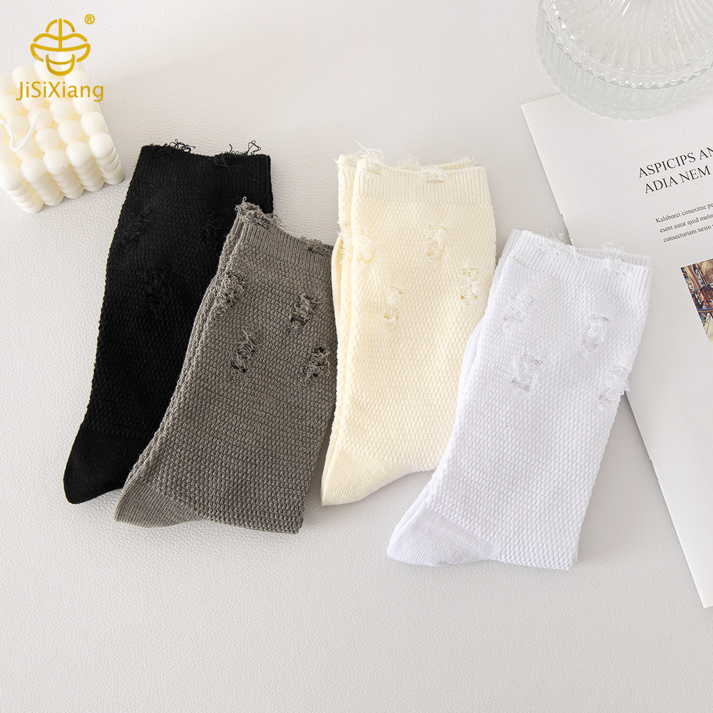 Korean version of solid color tube socks Korean version of solid color tube socks