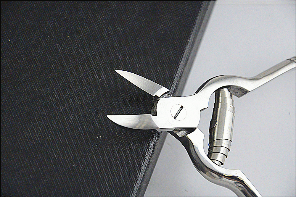 Щипцы для кутикулы с самым высоким рейтингом Top Rated Cuticle Nippers