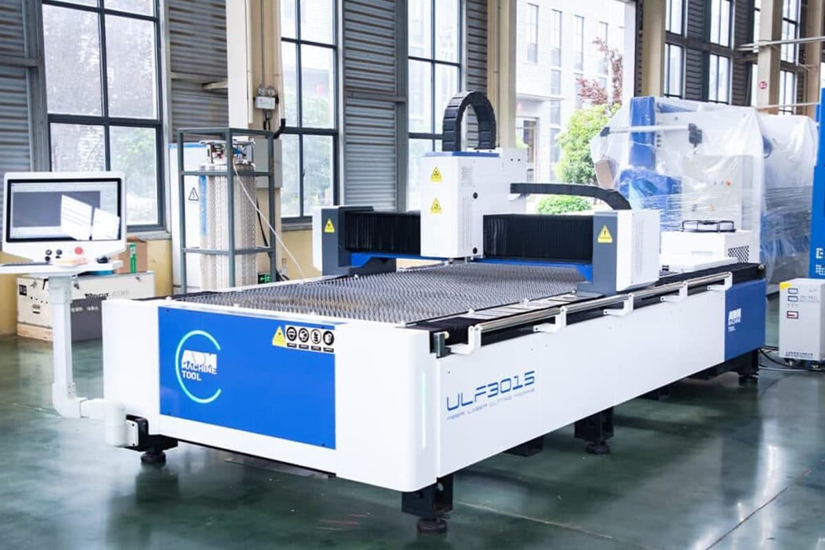 fiber laser cutting machine