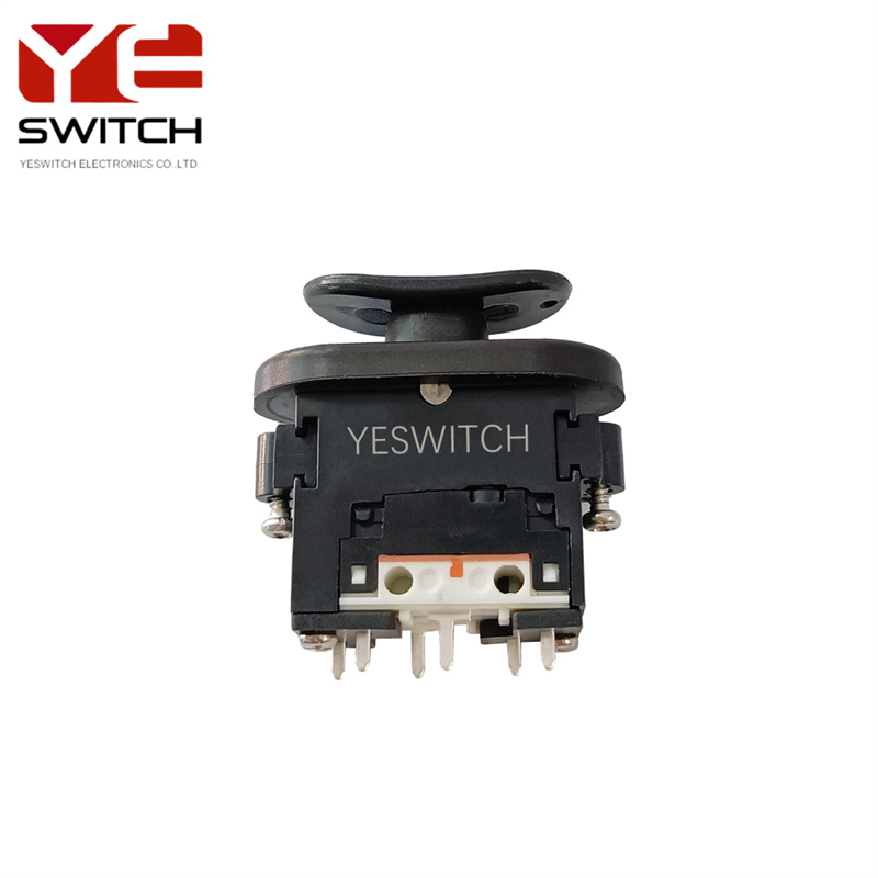 ROCKER SWITCH (7) ROCKER SWITCH (7)