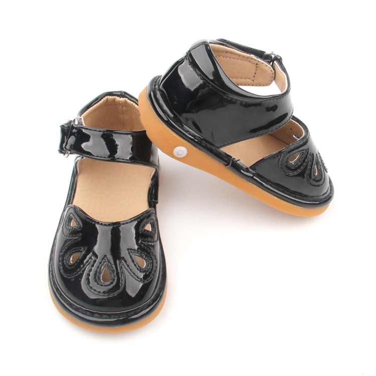 Skrzypiące Buty Squeaky Shoes