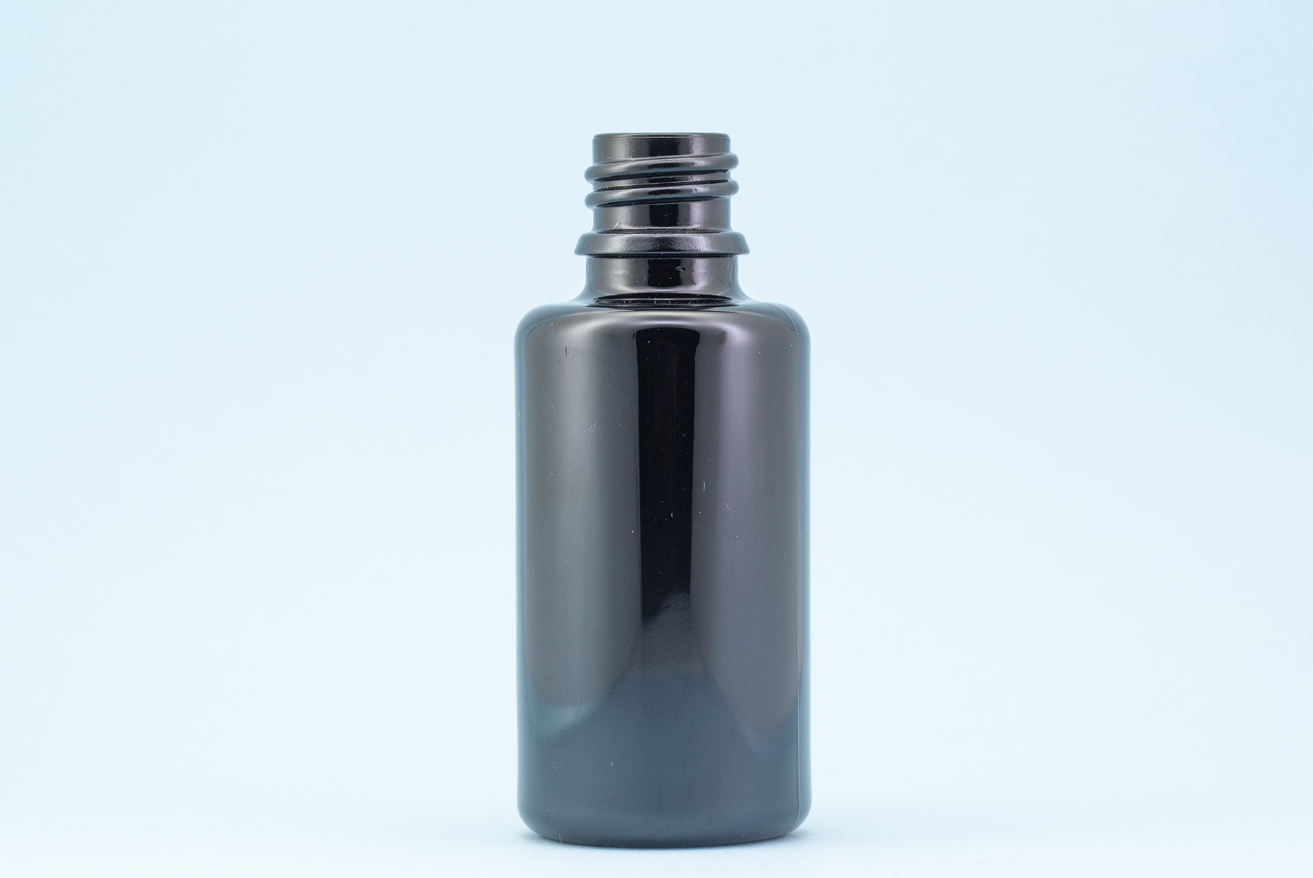 30 ml/1 oz Black Cylinder Glass Bottle With 18/410 Neck 30 ml/1 oz Black Cylinder Glass Bottle With 18/410 Neck