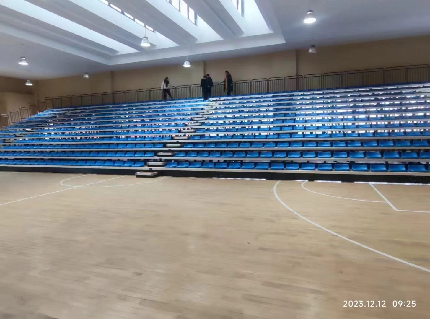 stadium seating (1) stadium seating (1)